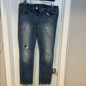 American Eagle Outfitters Women's Dark Blue Ripped Skinny Jeans